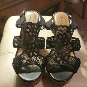 Women's American Eagle Black Lacy Wedge Sz 11